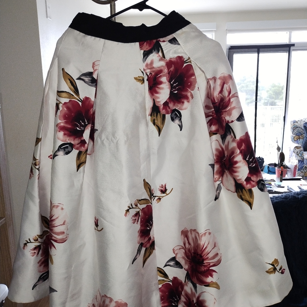 Women's skirt